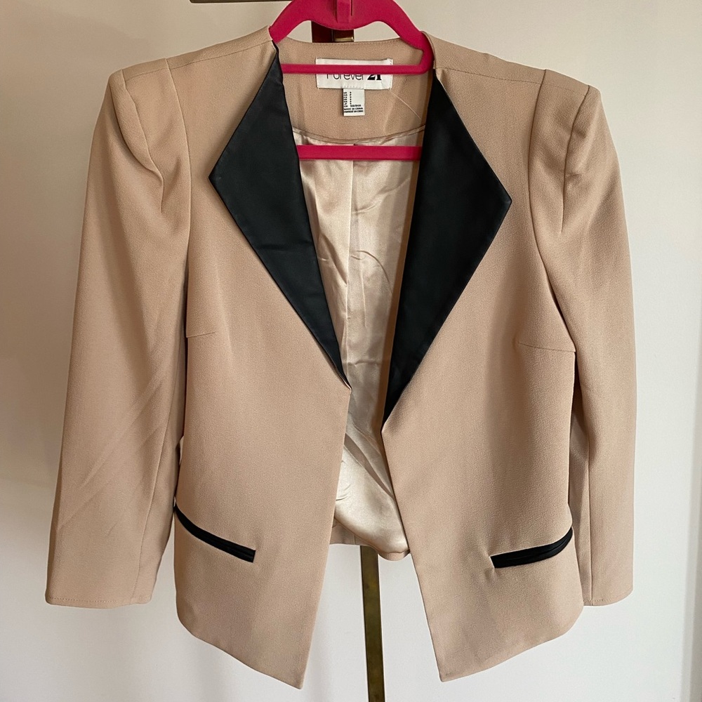 NWOT: Forever 21 Blazer